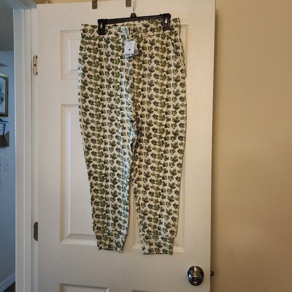 kate quinn Pants - NWT Kate Quinn Mama XXL Green Leaves Joggers